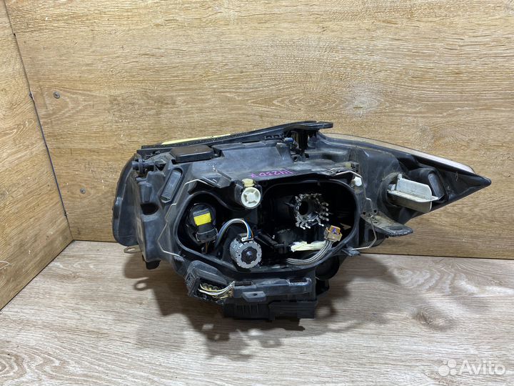 Комплект адаптивных ксеноновых фар BMW 1 E81, E87