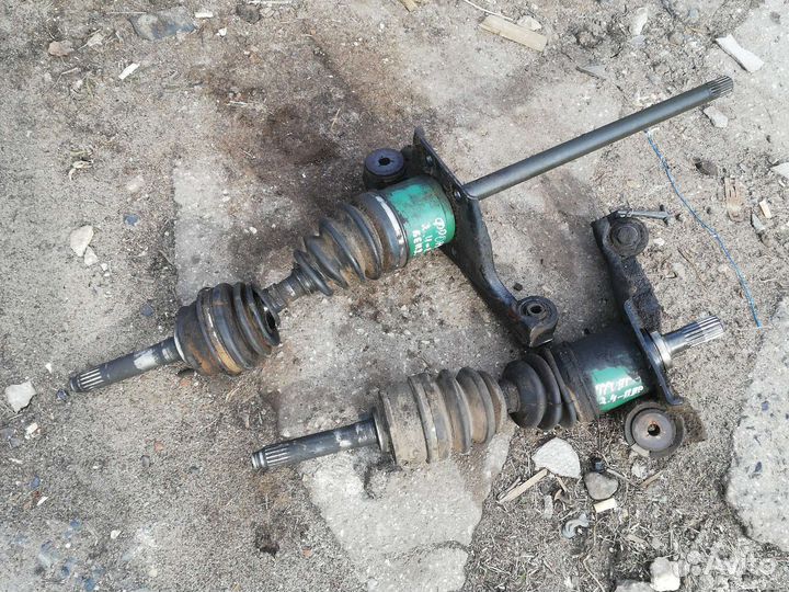 Привод передний Опель Фронтера А