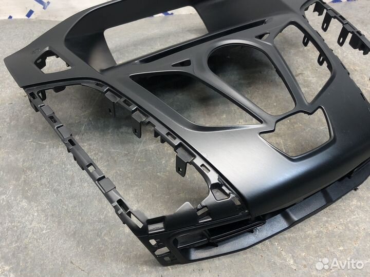 Рамка магнитолы Focus 3