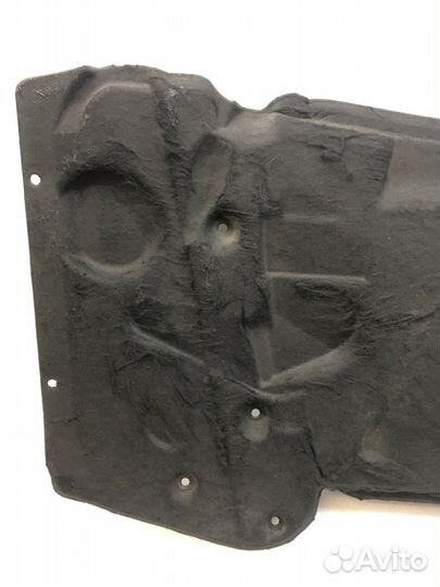 Шумоизоляция капота Bmw X5 E53 2005