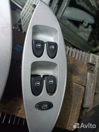 Блок стеклоподъёмников Lifan Smily