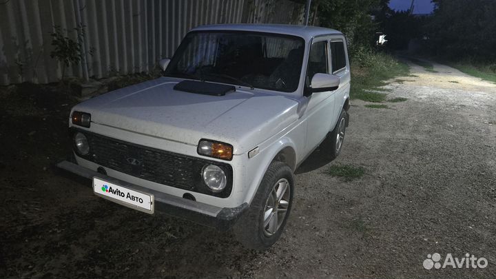 LADA 4x4 (Нива) 1.7 МТ, 2008, 200 100 км