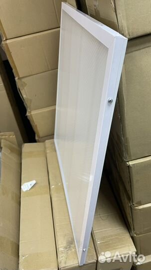 Светодиодный светильник панель армстронг