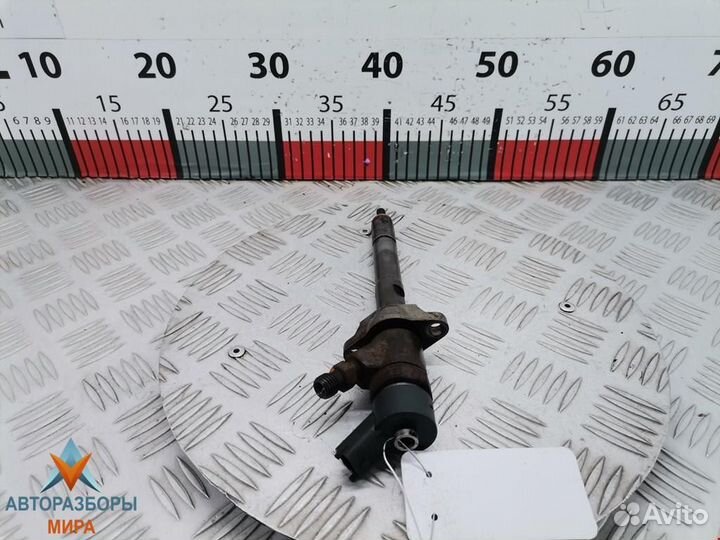 Форсунка Peugeot 307 рест. 2006 1980H2