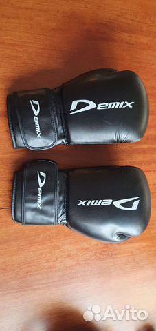 Боксерские перчатки Demix 16 oz