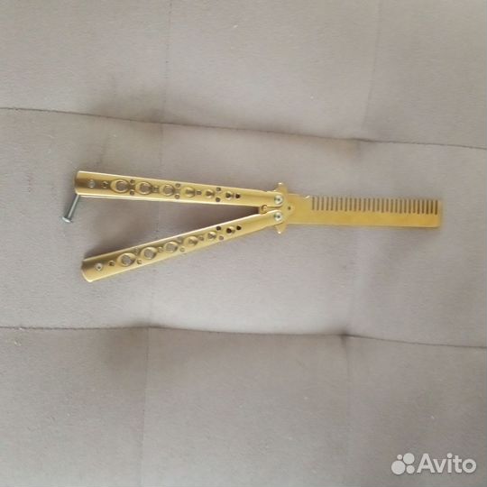 Нож бабочка расчёска