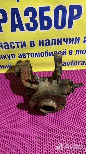 Кулак поворотный передний левый Volkswagen Transpo