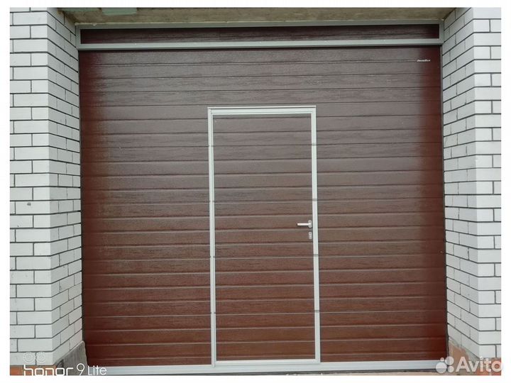 Подъёмные гаражные ворота