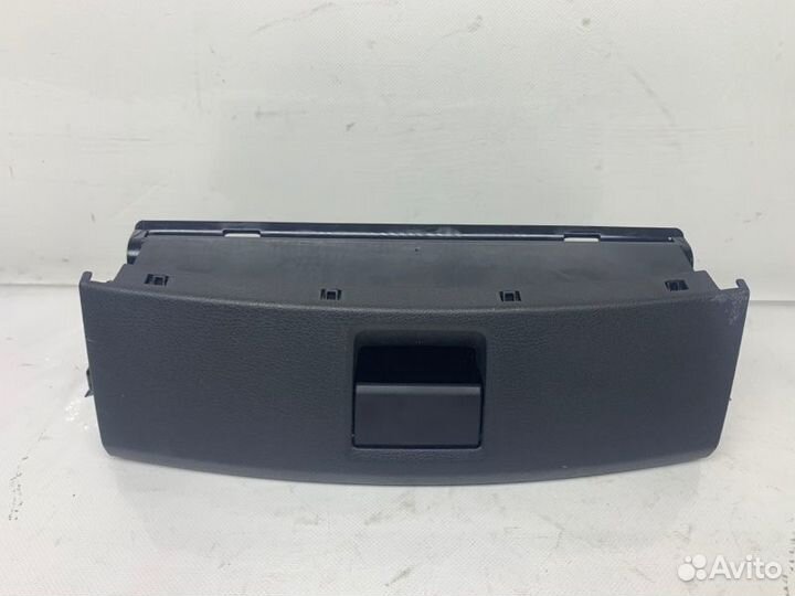 Бардачок Volkswagen Touareg FL 3.6 2017