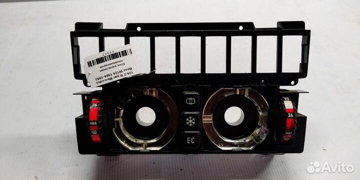 Блок управления кондиционером mersedesbenz W124 8