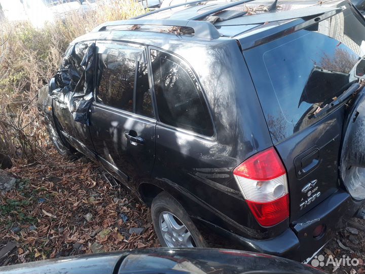 Chery Tiggo T11 левая дверь передняя правая задняя