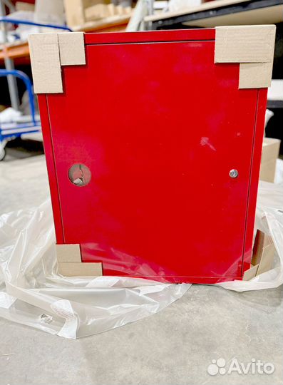 Шкаф пожарный навесной закрытый шпк 310 нзк С замк