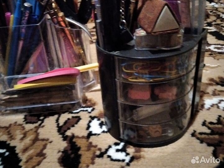 Подставки под карандаши