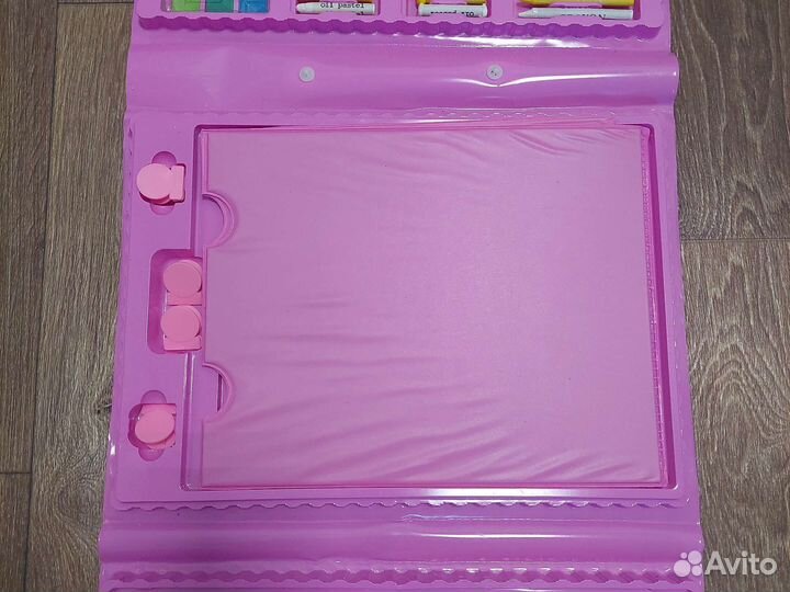 Набор юного художника