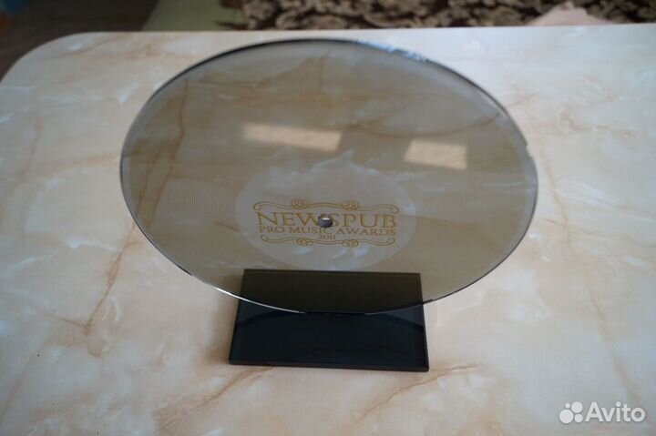 Сувенир стекло в виде виниловой пластинки