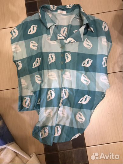 Женские веши, размер M, L