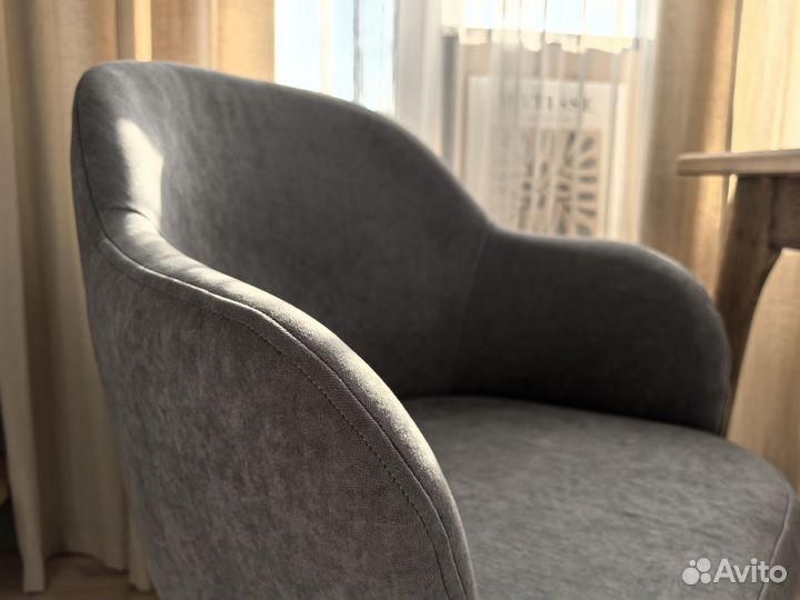 Стулья мягкие