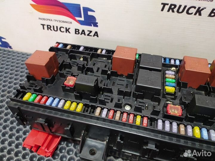 Блок предохранителей Volvo FH
