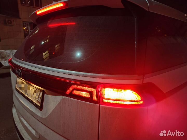 Комплект задних фонарей KIA carnival K4