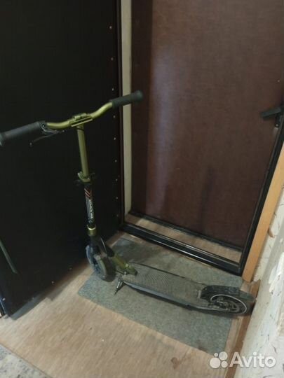 Продаю самокат