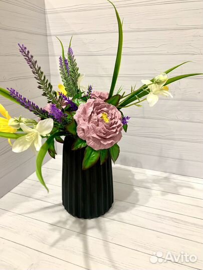 Букет и ваза из гипса