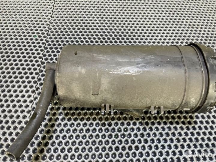 Фильтр паров топлива Mercedes-Benz GL550