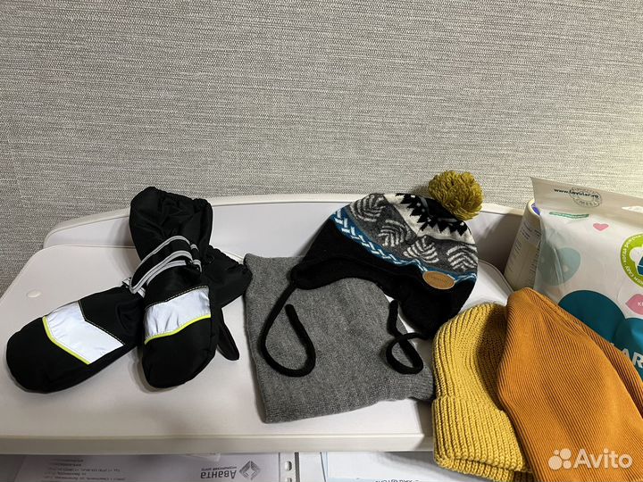 Шапка reima 50, снуд, варежки acoola