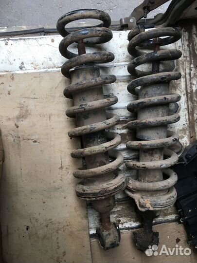 Стойки и Пружины Ниссан Навара