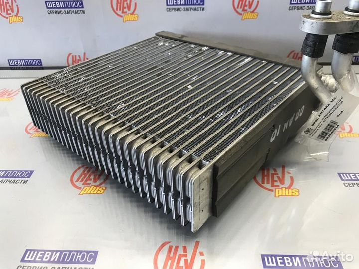 Испаритель кондиционера Opel Antara