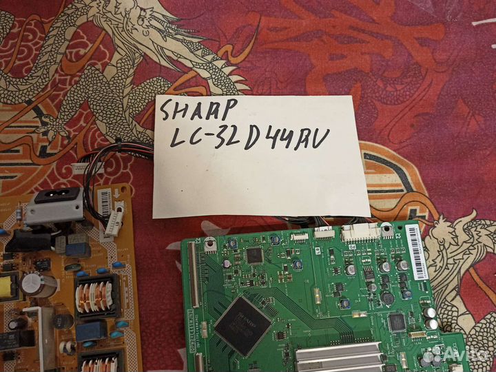 Материнская плата и блок питания sharp LC-32D44RU