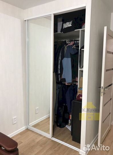 Белый шкаф