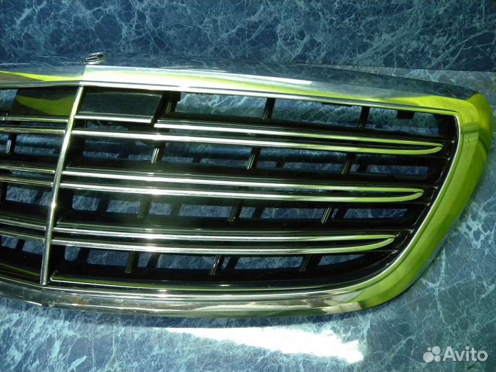 Решетка радиатора Mercedes W222 Мерседес в222 С-кл