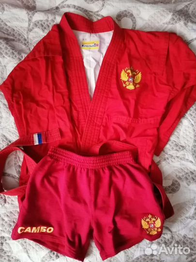 Кимоно для самбо на девочку 42р