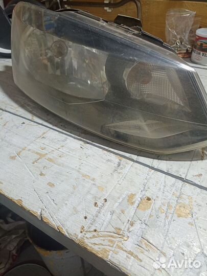 Фары на volkswagen polo бу