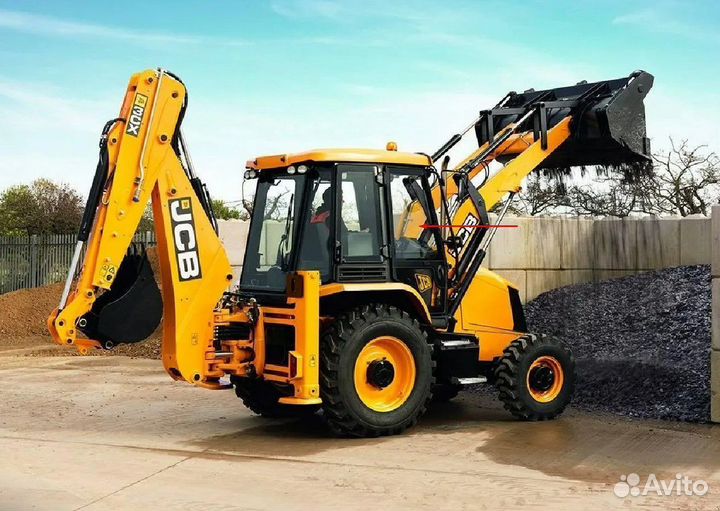 Стекло двери верхнее для погрузчика JCB 3CX