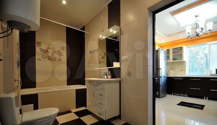 Дом 100 м² на участке 1 сот.