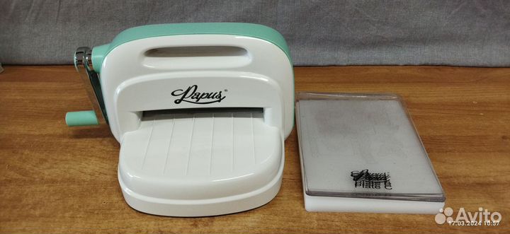 Машинка для вырубки и тиснения, эмбоссинг