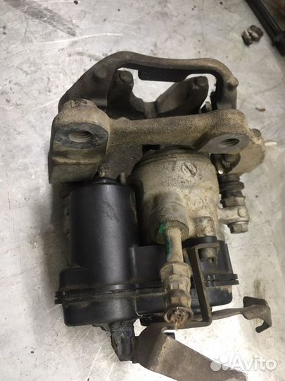 Суппорт bmw G05