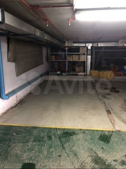 Машиноместо, 12 м²