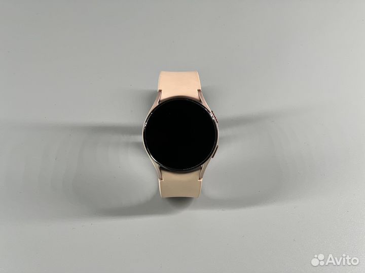Samsung Galaxy Watch 4 40mm Rose Gold с гарантией