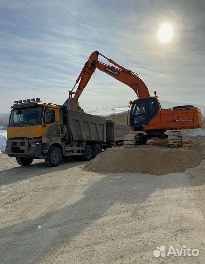 Песок строительный в наличии