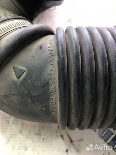 Резонатор воздушного фильтра Ford mondeo 1