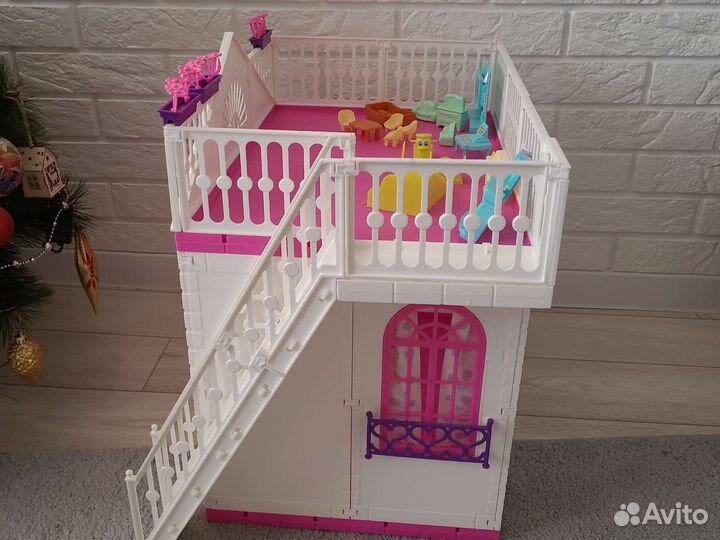 Кукольный домик