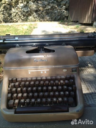 Раритет печатная машинка германия 1970года