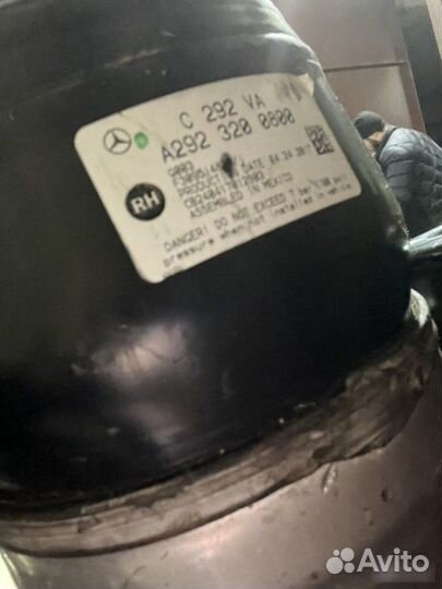 Амортизатор передний Mb Gle C292 OM642.826 2017