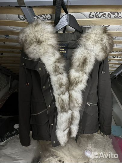 Парка с натуральным мехом