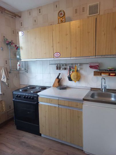 Комната 15 м² в 3-к., 2/9 эт.