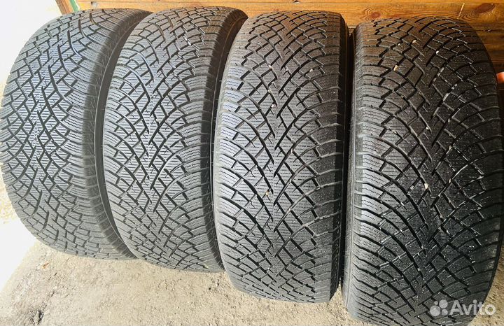 Nokian Tyres Hakkapeliitta R5 SUV 245/55 R19 107R