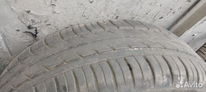 Yokohama 104ZR 185/60 R14 82H