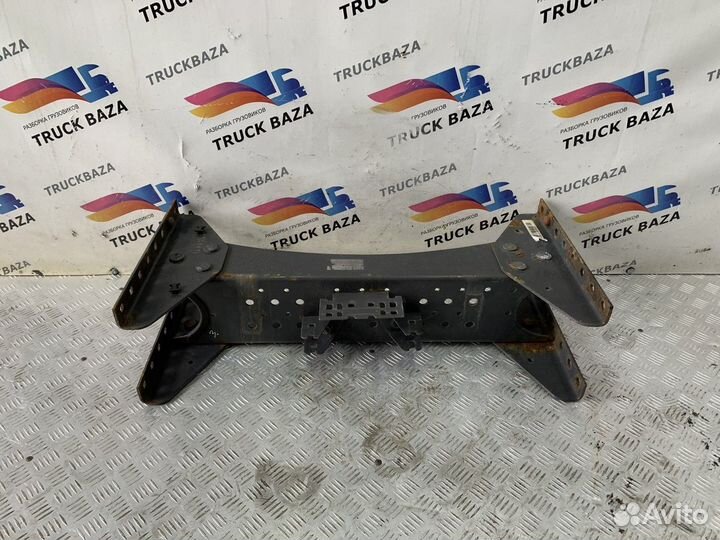 Траверса рамы поперечная